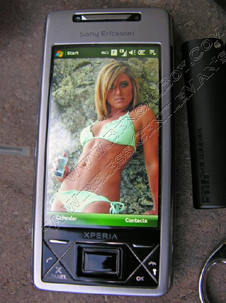 Illustration for article titled Sony Ericsson xPeria X1 Reviewed, Now Dubbed SEX1